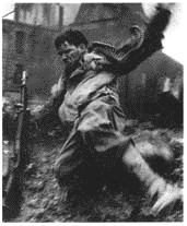 Soldier.gif (10637 bytes)
